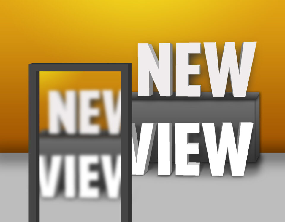 New view text reflected in mirror.